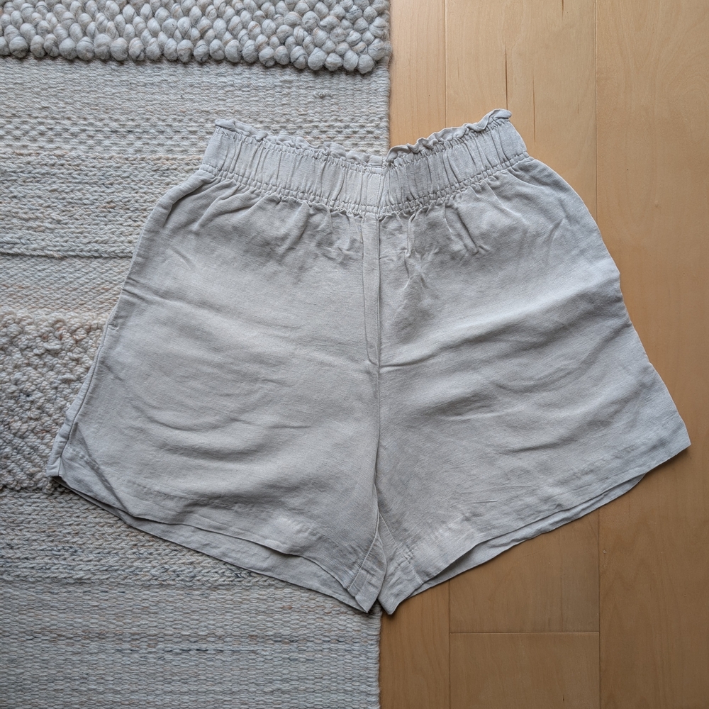 H&M Beige Linen-Blend Shorts